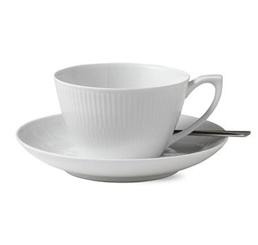 White Fluted teekuppi ja aluslautanen, 28 cl Royal Copenhagen