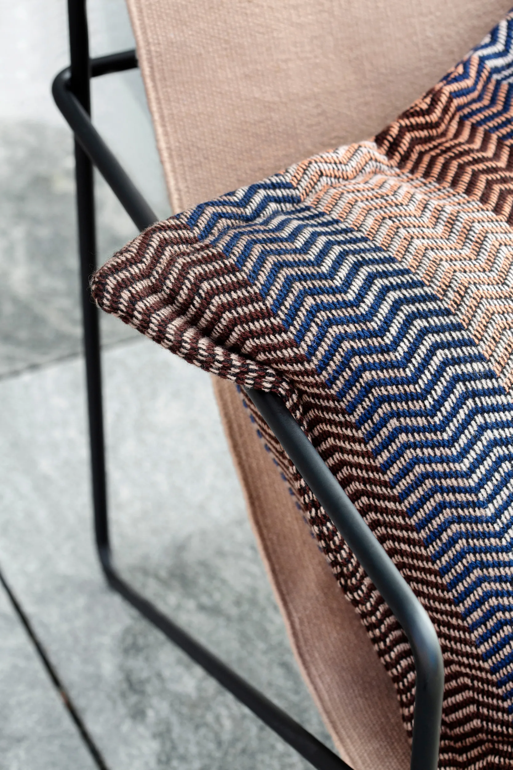 Fri tyyny 60x60 cm, By the fire Røros Tweed