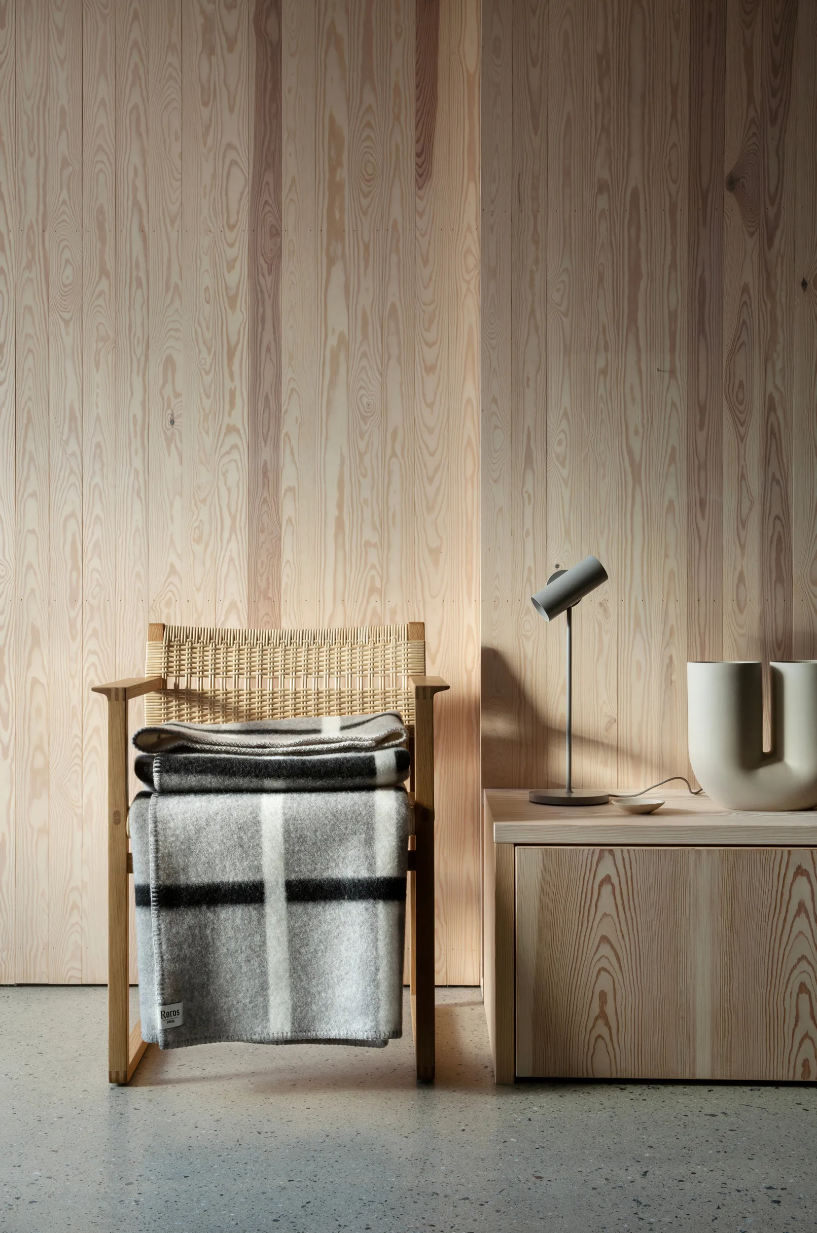 Knut viltti 135x200 cm, Dove grey Røros Tweed