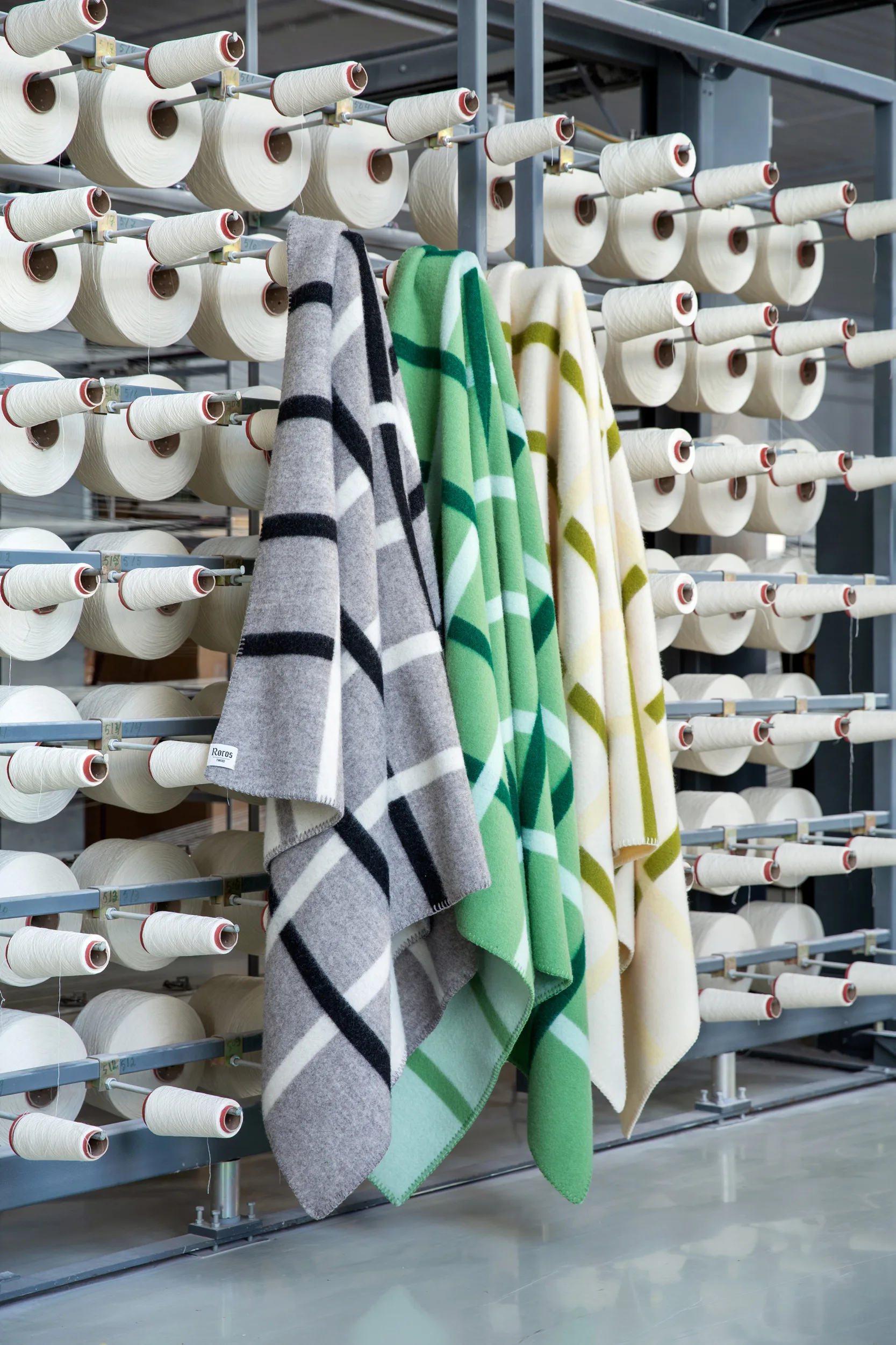 Knut viltti 135x200 cm, Lime Røros Tweed