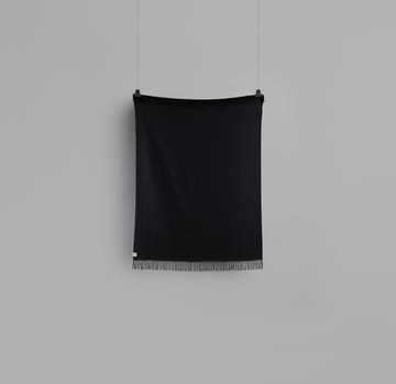 Vega peitto 150x210 cm - Black - Røros Tweed
