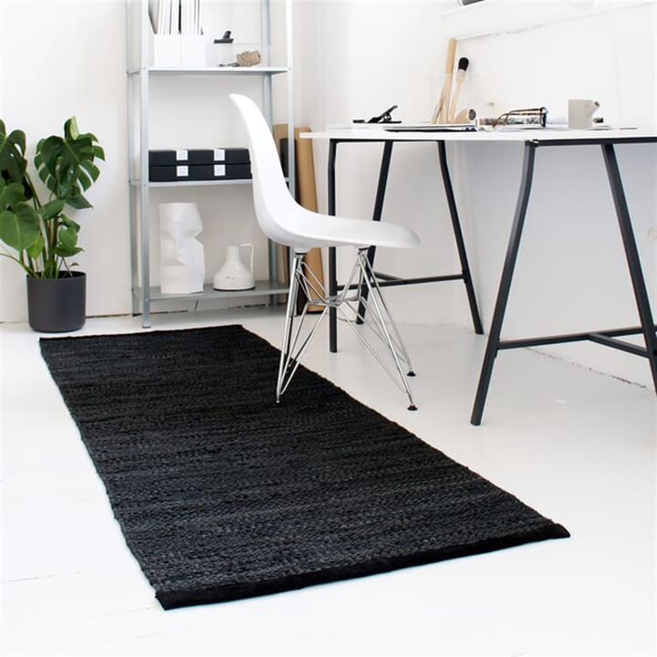 Leather matto 65 x 135 cm, black (musta) Rug Solid