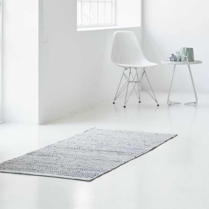 Leather matto 65 x 135 cm - light grey (vaaleanharmaa) - Rug Solid