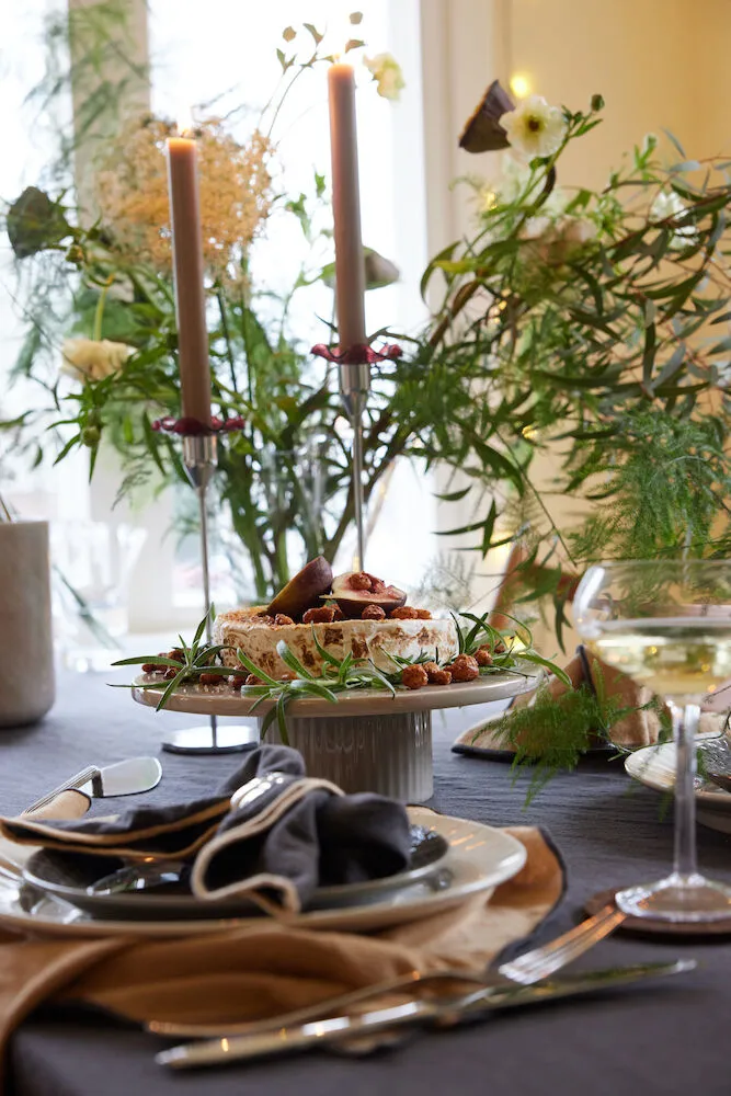 Edith pöytäliina 150x280 cm, Harmaa Sagaform