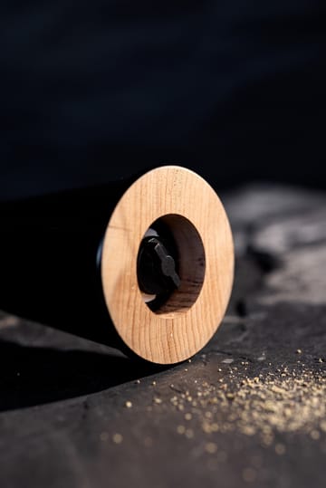 Gurken suola- ja pippurimylly medium 20,5 cm - Musta-ruskea - Sagaform