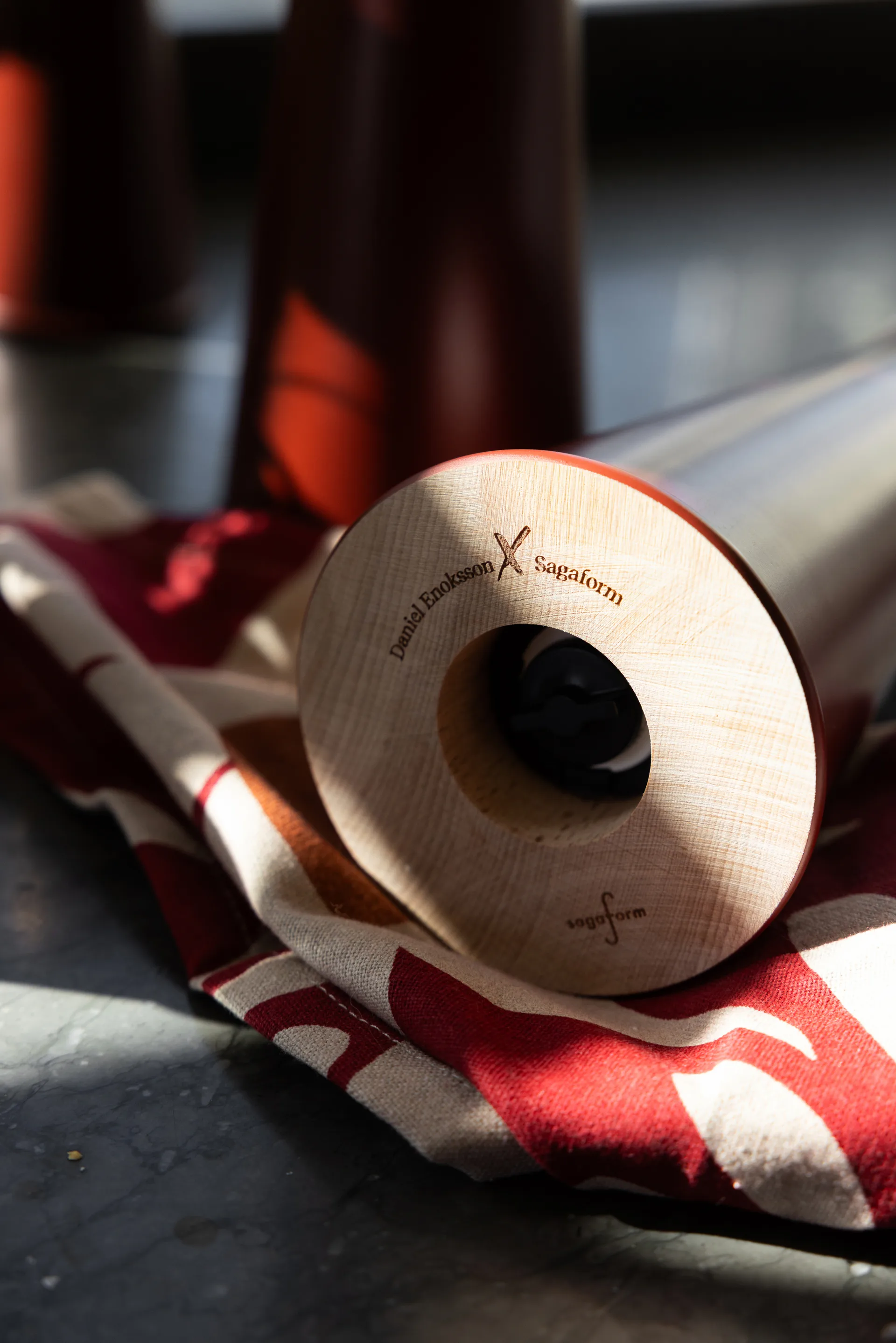 Gurken suola- ja pippurimylly suuri 32 cm, Punaruskea Sagaform