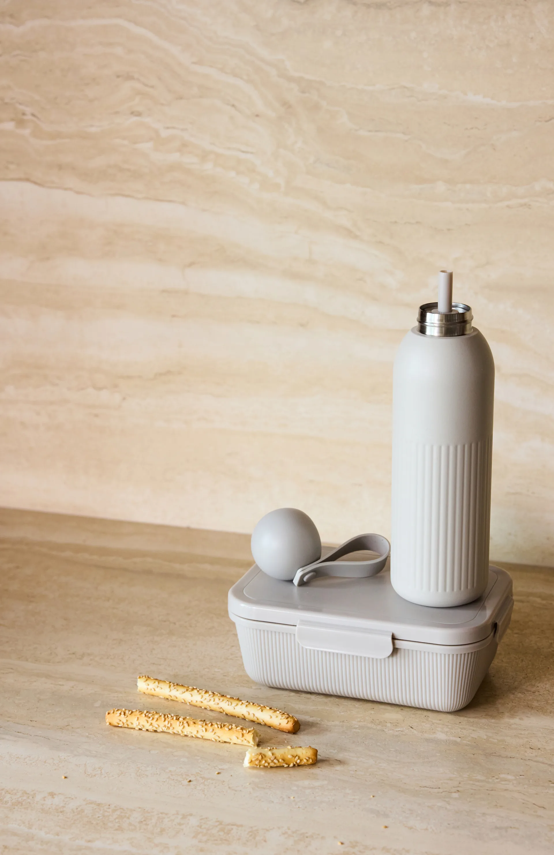 Tina eväsrasia 1,1 l, Beige–lämmin harmaa Sagaform