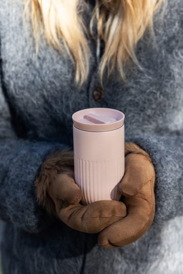 Tova autokuppi termosmuki 32 cl - Rosa Pantone - Sagaform