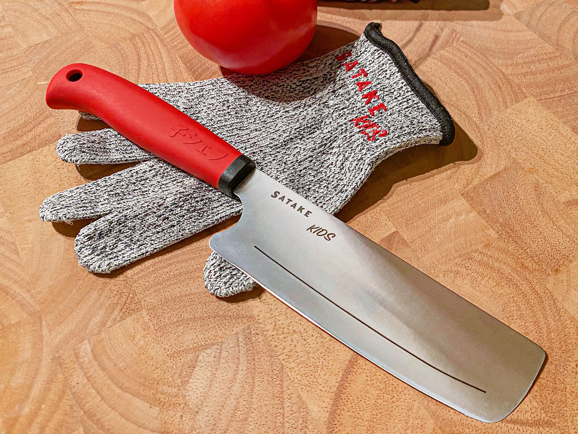 Satake Kids lasten veitsi & suojakäsine, 2 osaa Satake