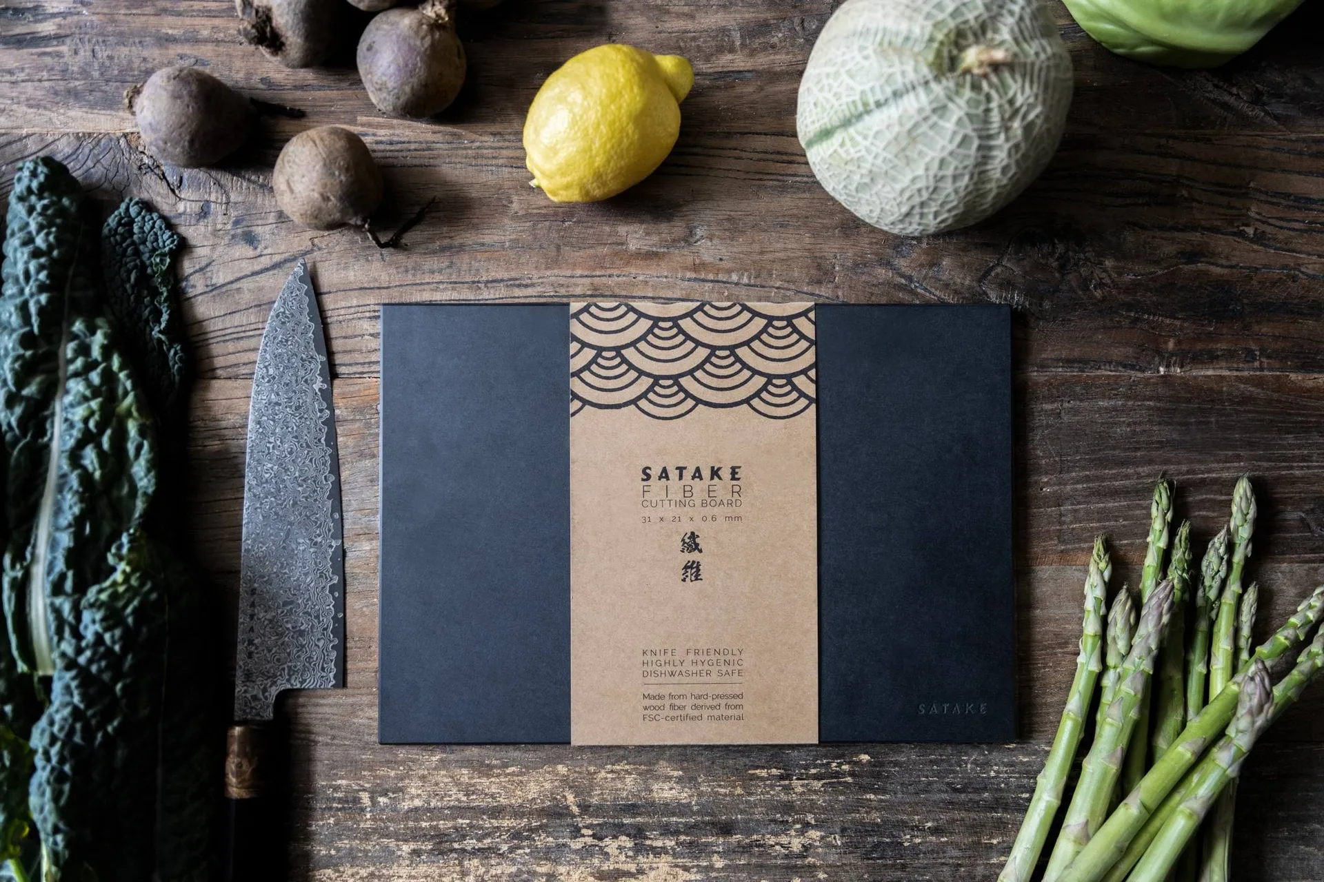 Satake leikkuulauta puu ja paperi, 31x21,5x0,6 cm Satake