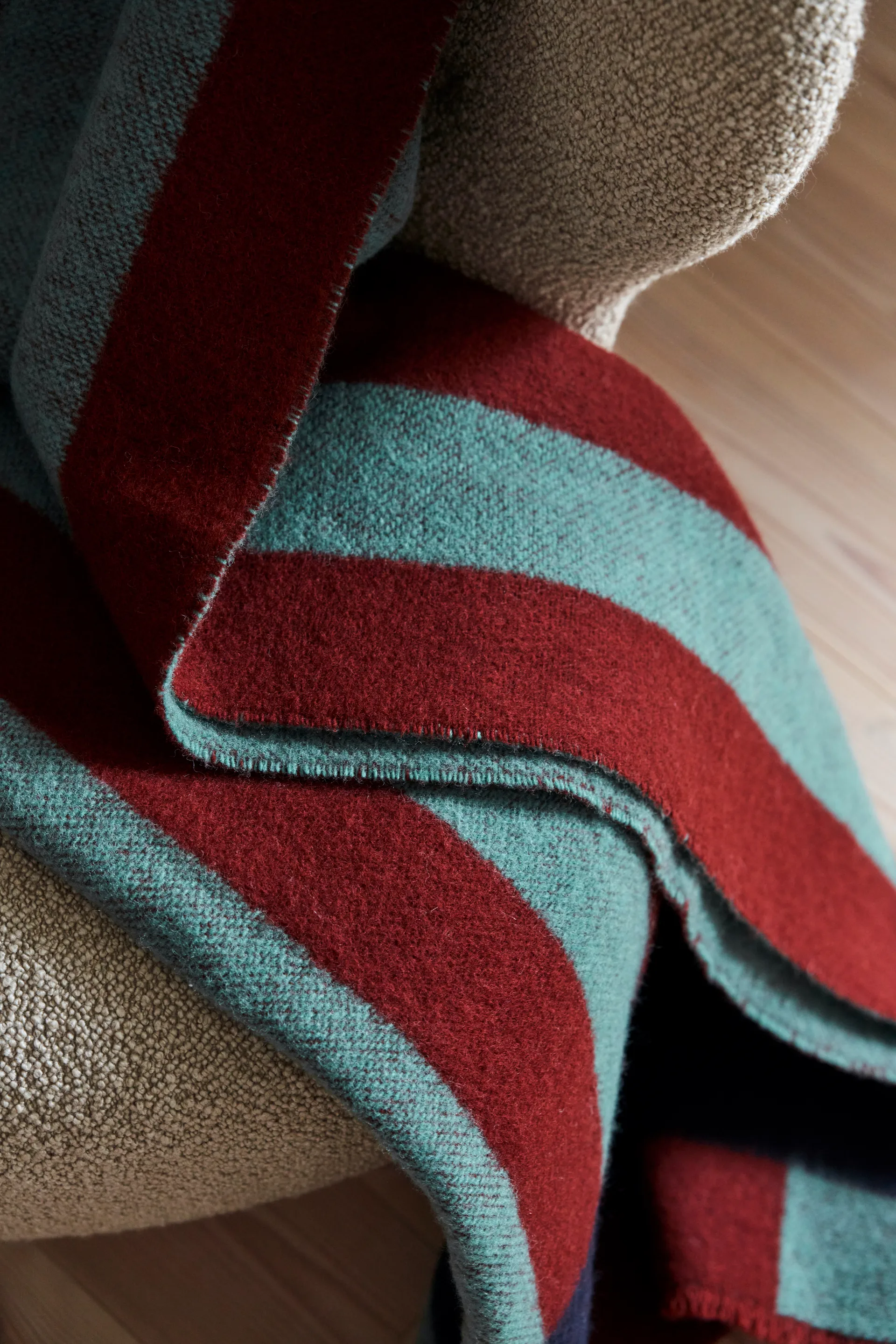 Aislesin villahuopa 130x180 cm, Vihreä Scandi Living