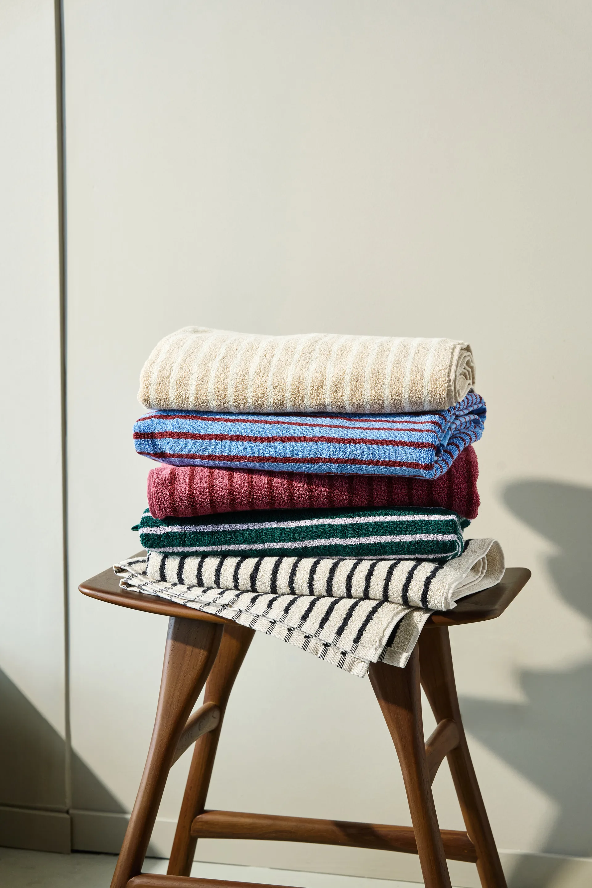 Drift kylpypyyhe 70x140 cm, Beige-valkoinen Scandi Living