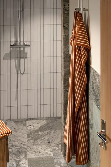 Drift kylpypyyhe 70x140 cm - Ruskea-valkoinen - Scandi Living