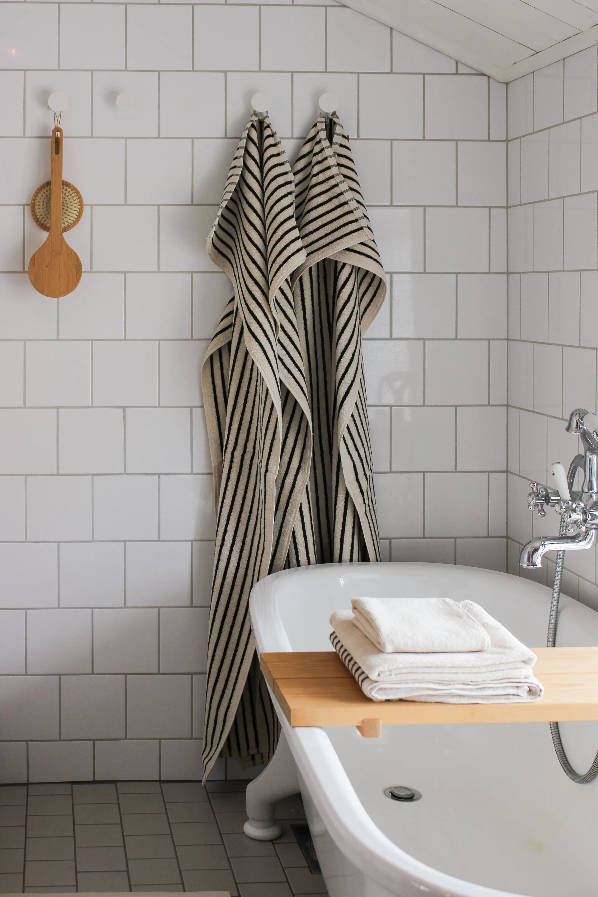 Drift kylpypyyhe 70x140 cm, Valkoinen Scandi Living