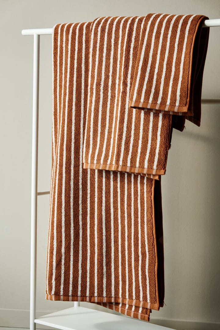 Drift pyyhe 30x50 cm, Ruskea-valkoinen Scandi Living