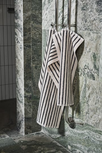 Drift pyyhe 30x50 cm - Valko-musta - Scandi Living