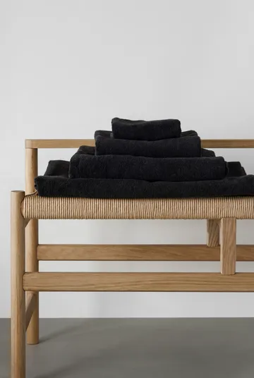 Drift pyyhe 50x70 cm - Musta - Scandi Living