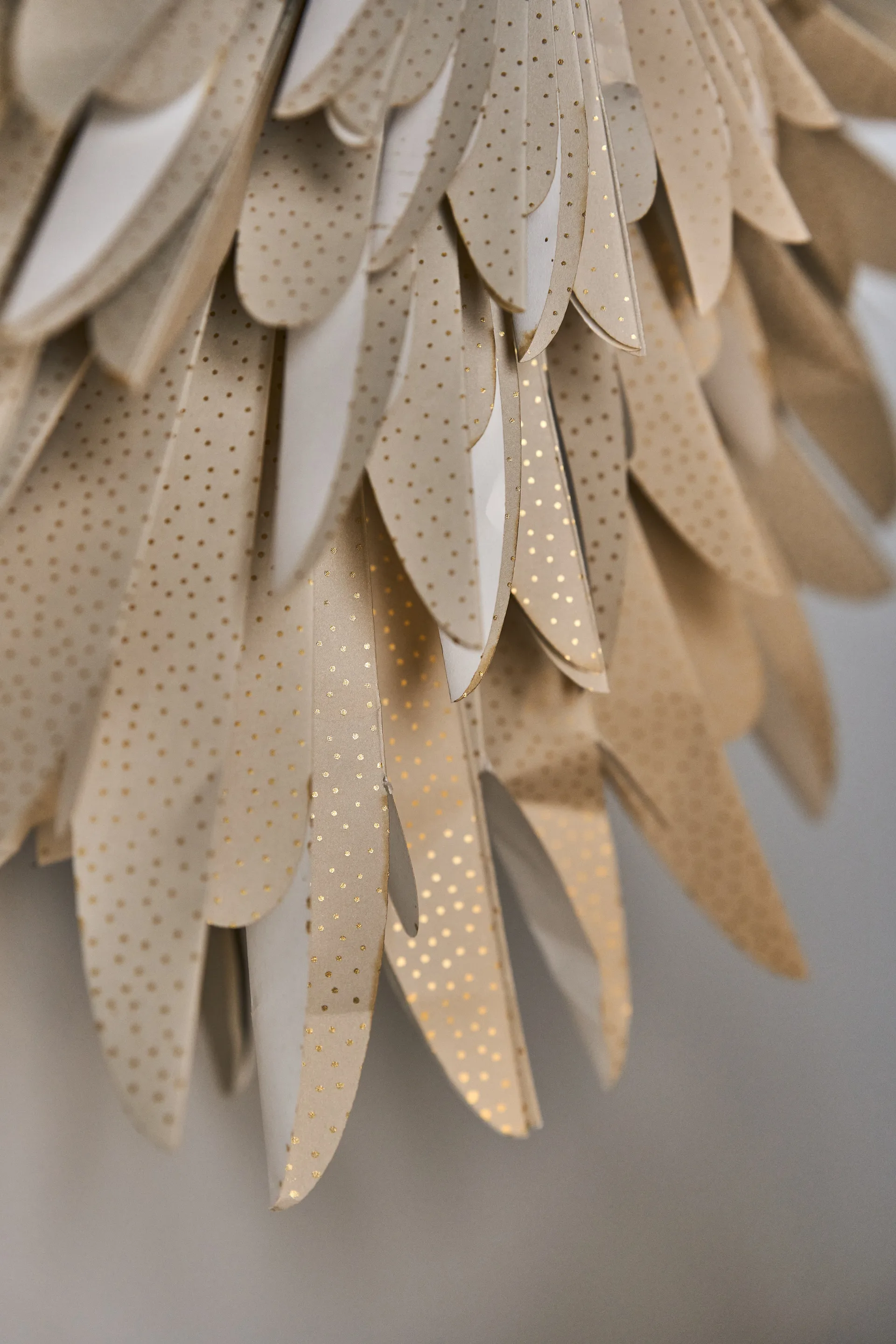 Luna adventtitähti beige pilkullinen, 60 cm Scandi Living
