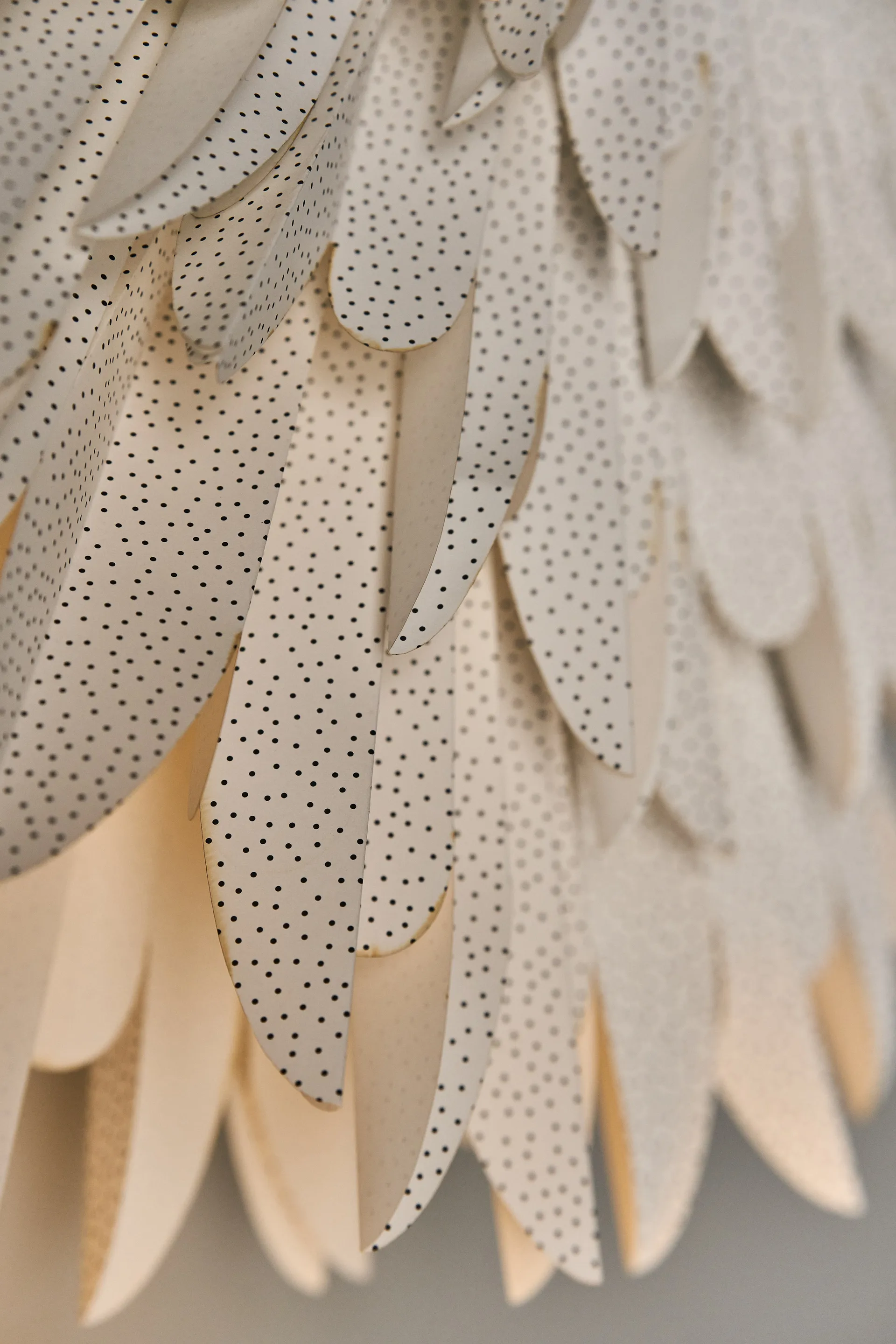 Luna adventtitähti valkoinen pilkullinen, 60 cm Scandi Living