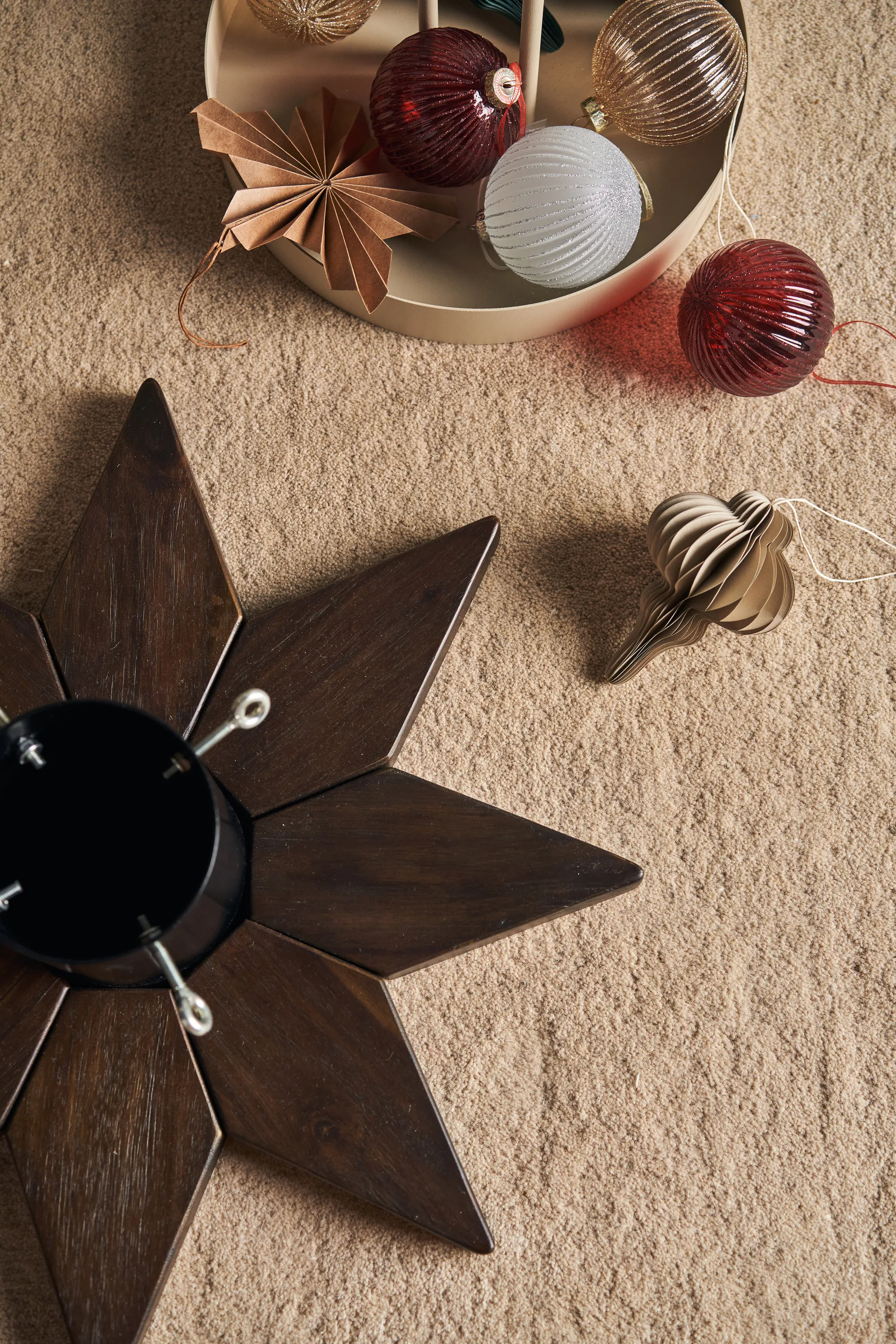 Norr joulukuusenjalka, Tummaksi petsattu Scandi Living