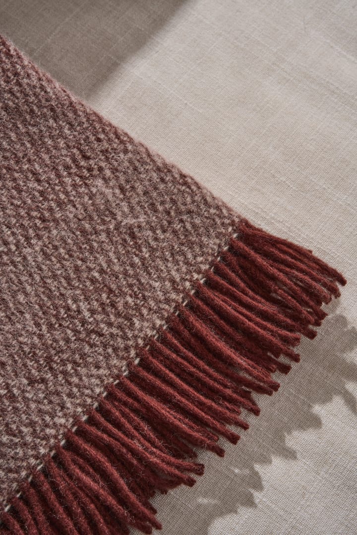 Sandstone villahuopa 130x180 cm, Burgundy Scandi Living