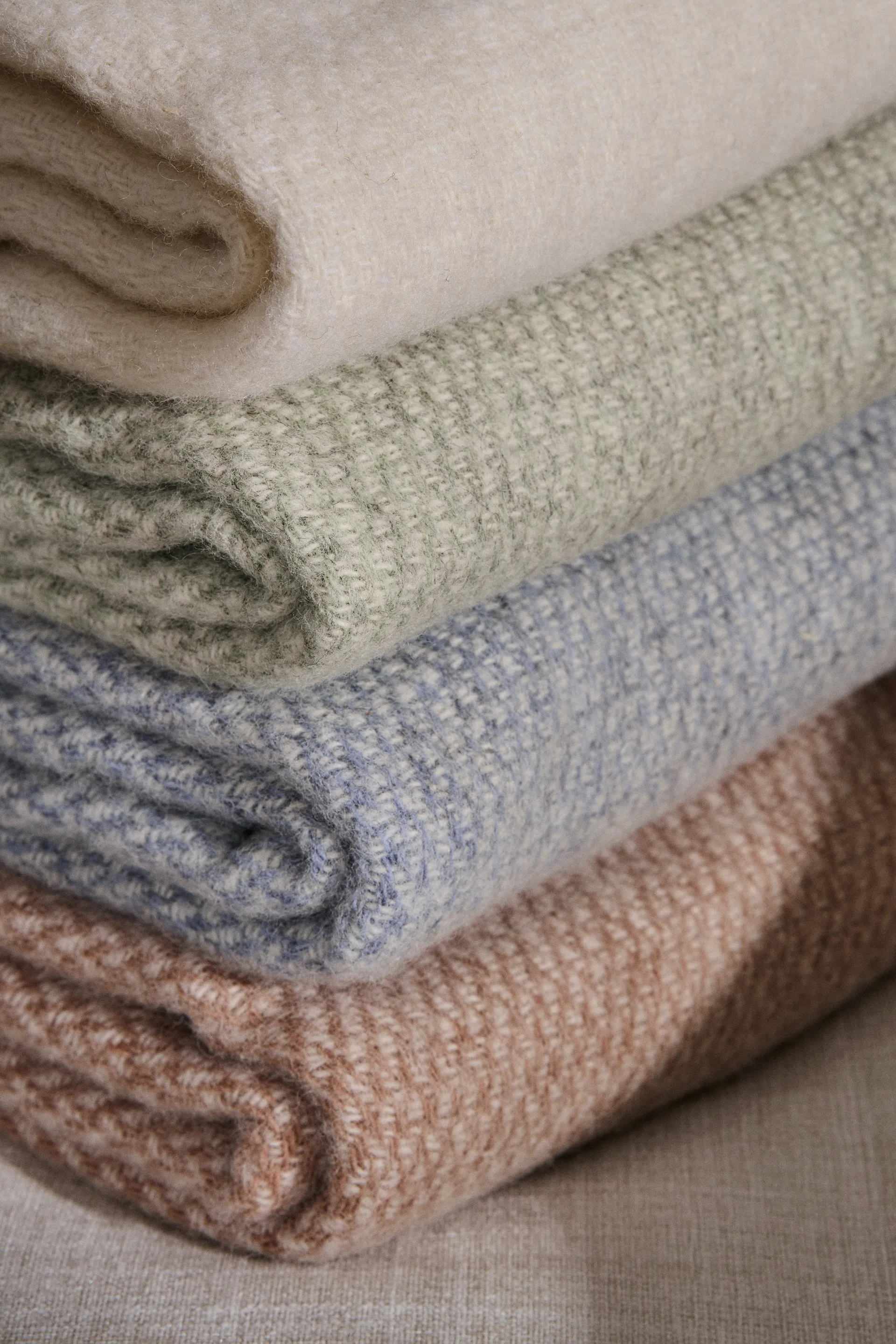 Sandstone villahuopa 130x180 cm, Indigo sininen Scandi Living