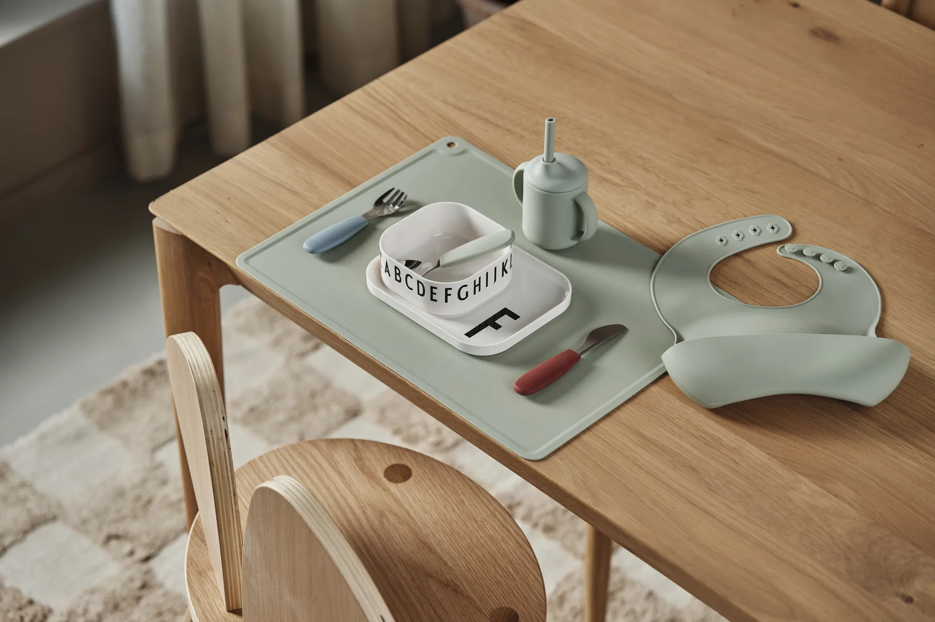 Silly ruokalappu silikoni 2 kpl, Vihreänsininen Scandi Living