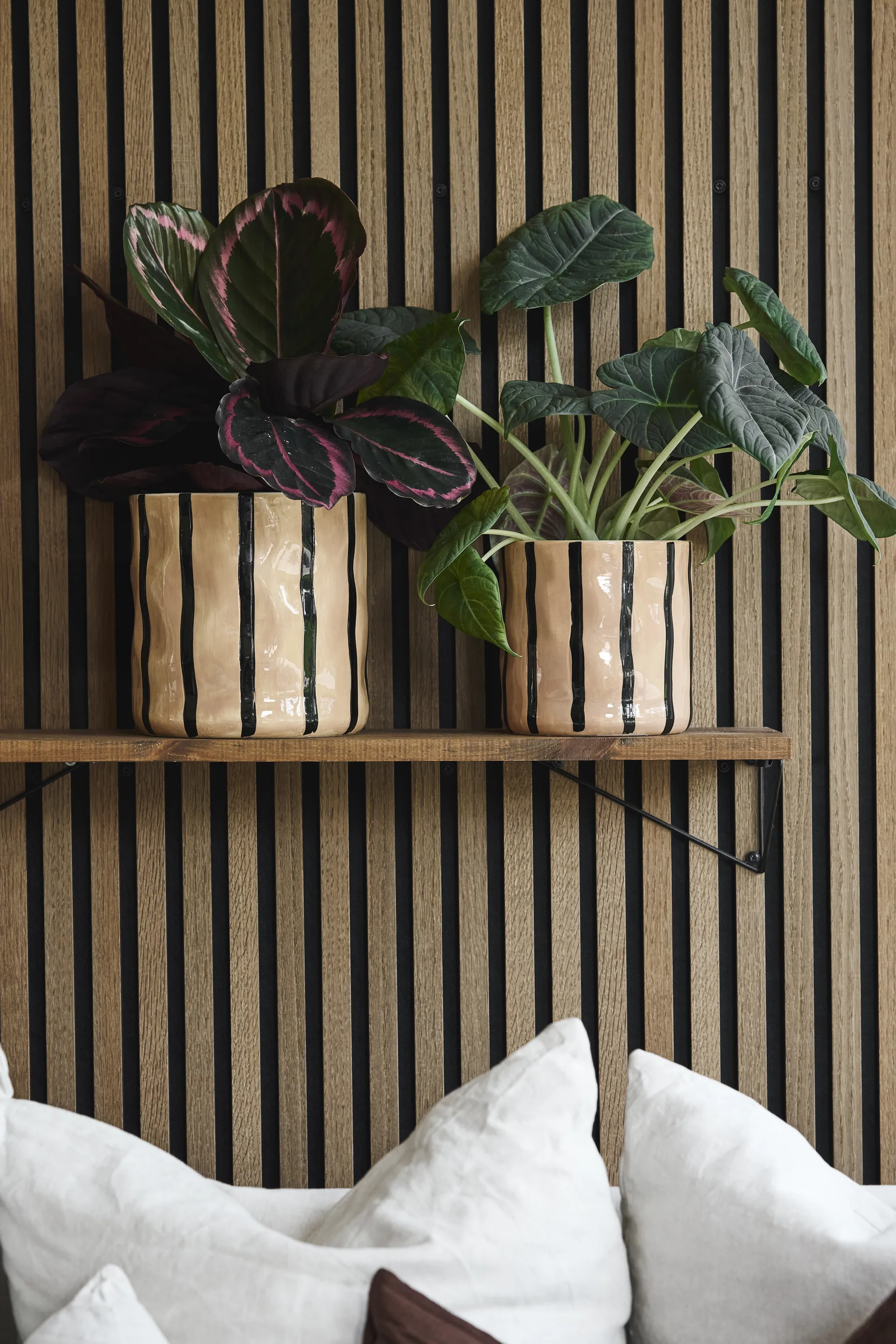 Thrive ruukku Ø20 cm, Beige-musta Scandi Living