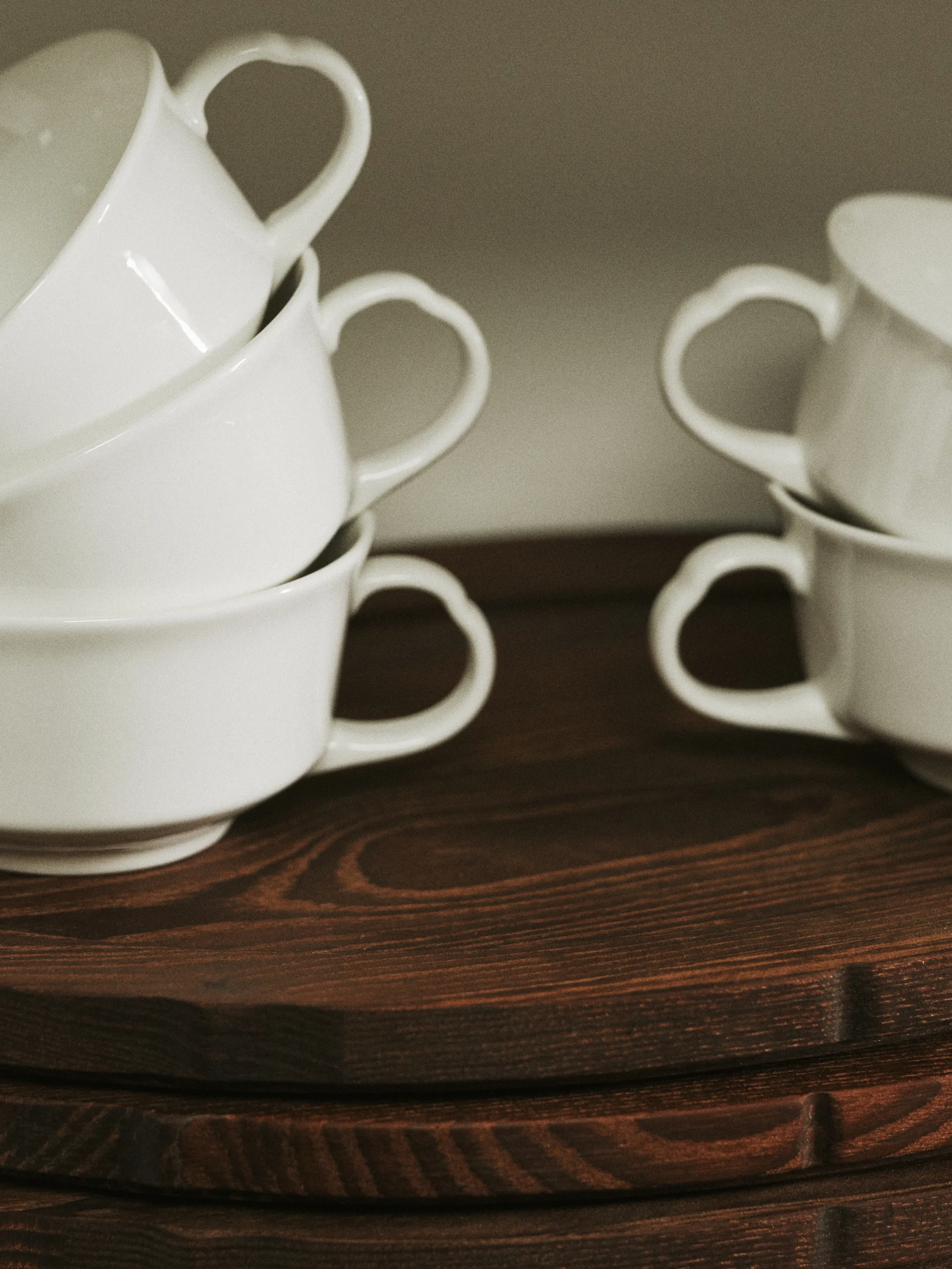 Silhouette ovaali tarjotin 21x30 cm, Saarni Serax