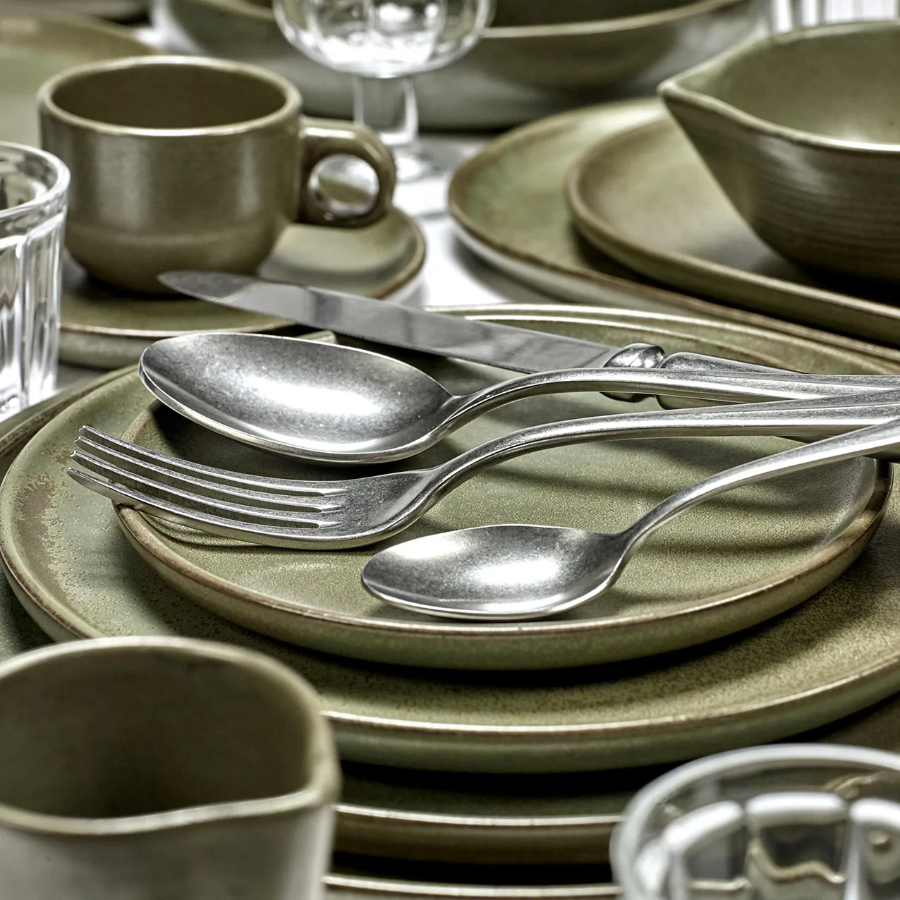 Surface leipälautanen 21 cm, Camogreen Serax