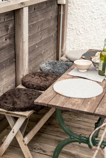 Jill tuolin istuintyyny, pehmustettu - Cappuccino (ruskea), Ø36 cm - Shepherd of Sweden