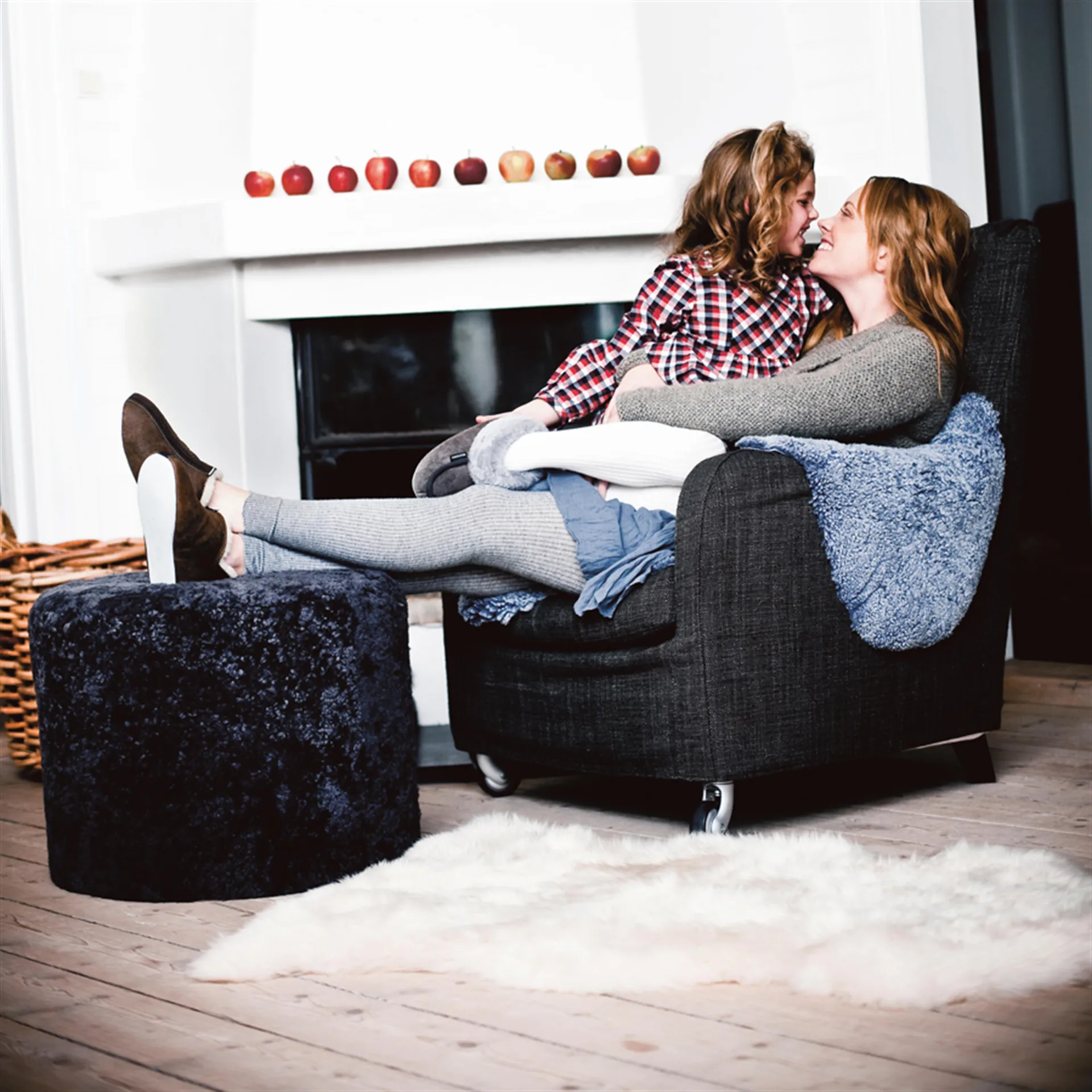 Shepherd lattiatyyny Frida, musta grafiitti Shepherd of Sweden