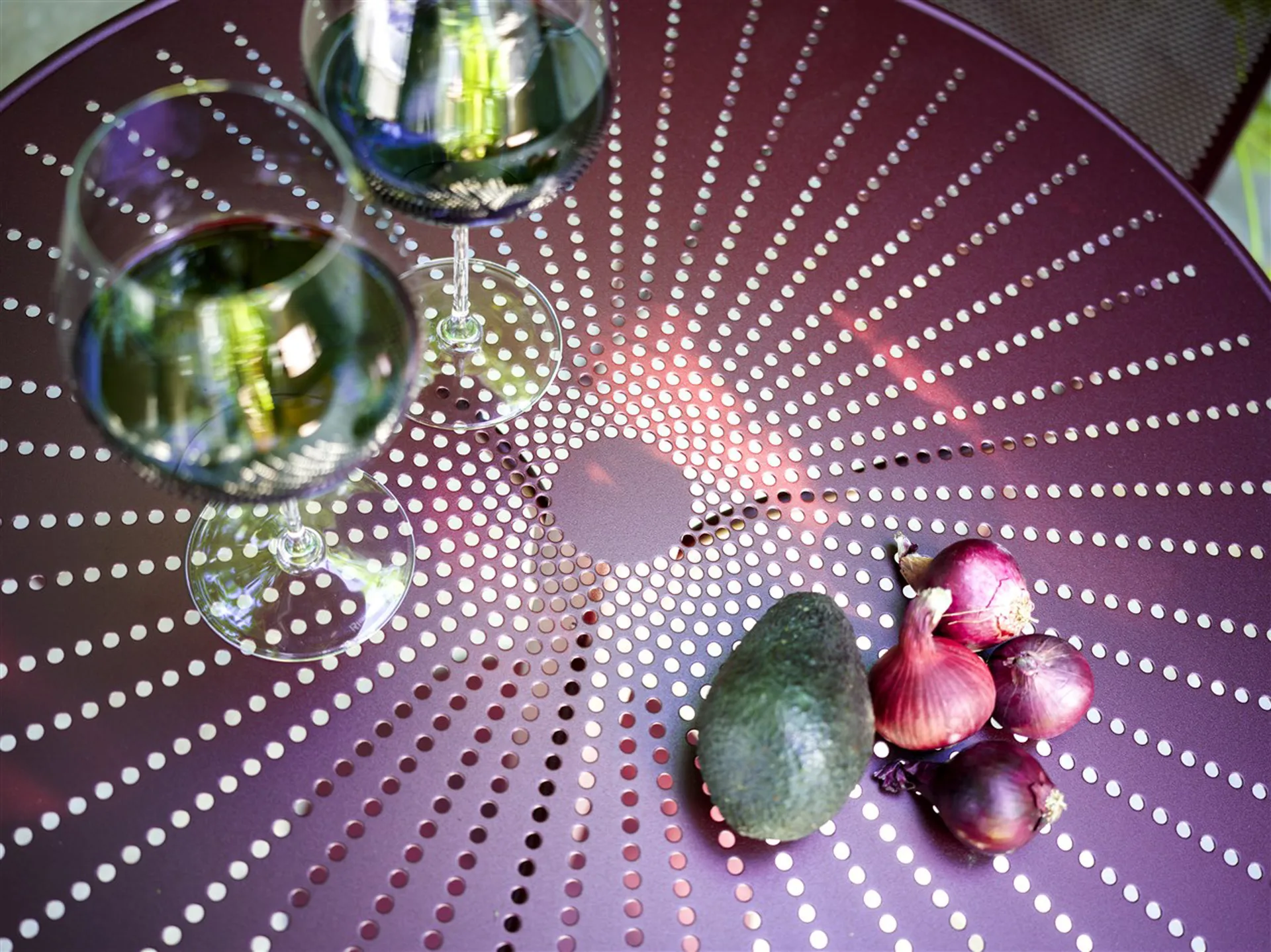 Piazza I -pöytä, Vaaleanharmaa SMD Design