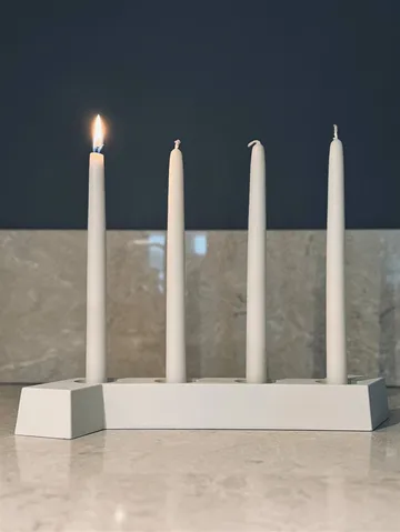 SMD adventtikynttelikkö - Valkoinen, 4 kpl kynttilää - SMD Design