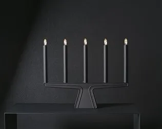 Stella 5 adventtikynttelikkö 41 cm, Musta SMD Design