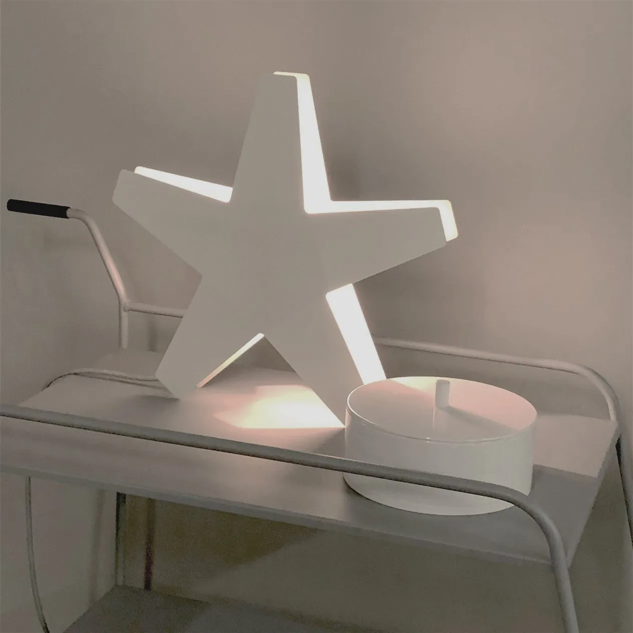 Stella 7 adventtikynttelikkö 60 cm, Raaka alumiini SMD Design