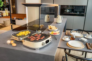 Smeg 50's Style monitoimigrilli - Creme korkeakiilto - Smeg