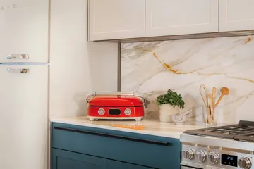 Smeg 50's Style monitoimigrilli - Punainen korkeakiilto - Smeg