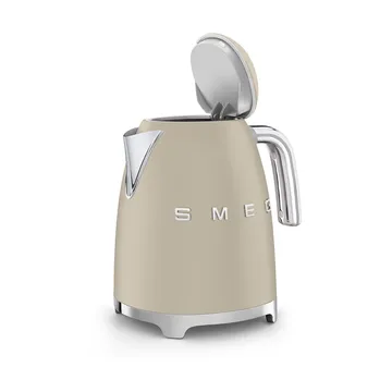 Smeg 50's Style vedenkeitin 1,7 L - Kuutamo - Smeg
