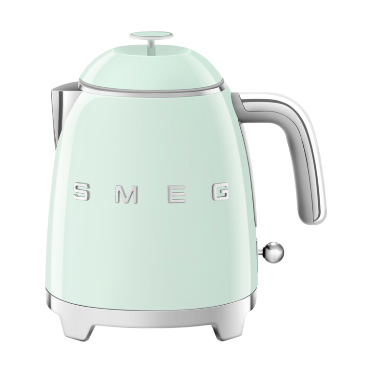 Smeg 50's Style vedenkeitin mini 0,8 L Pastellinvihreä