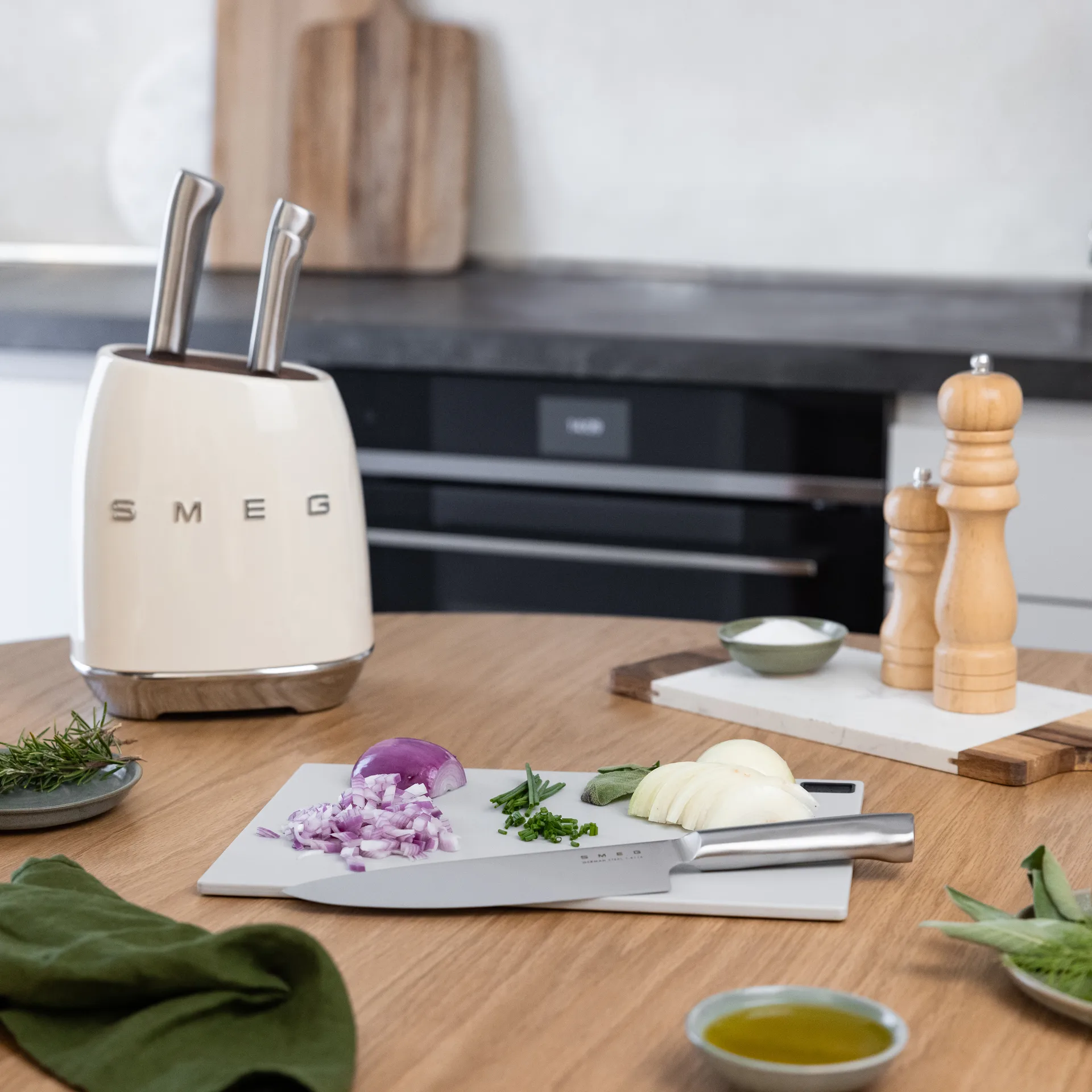 Smeg 50's Style veitsi setti 7 osaa, Kerma Smeg