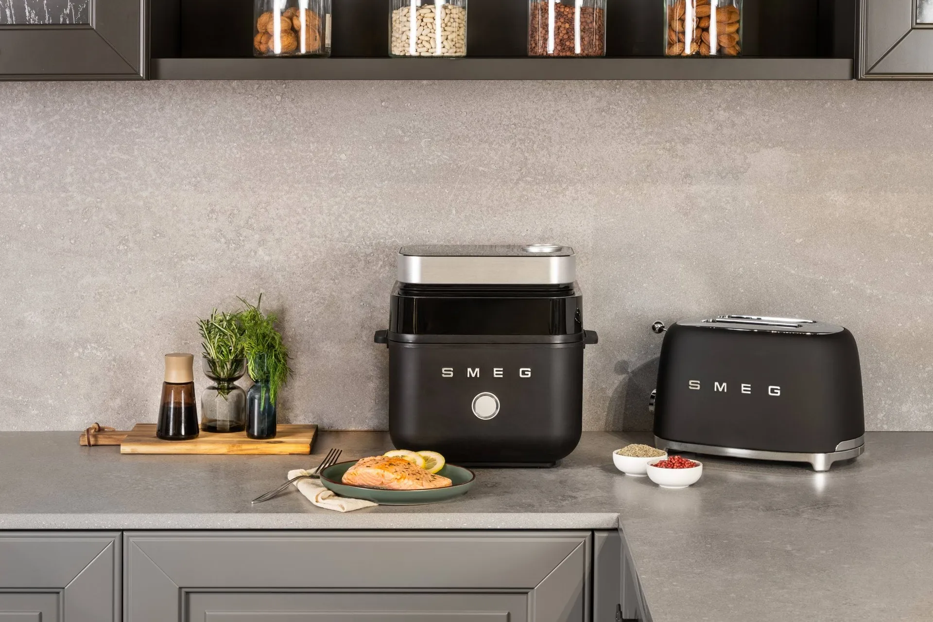 Smeg Air Fryer friteerauskeitin, musta matta Smeg