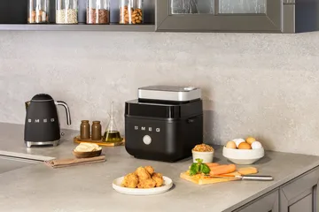Smeg Air Fryer friteerauskeitin - musta matta - Smeg