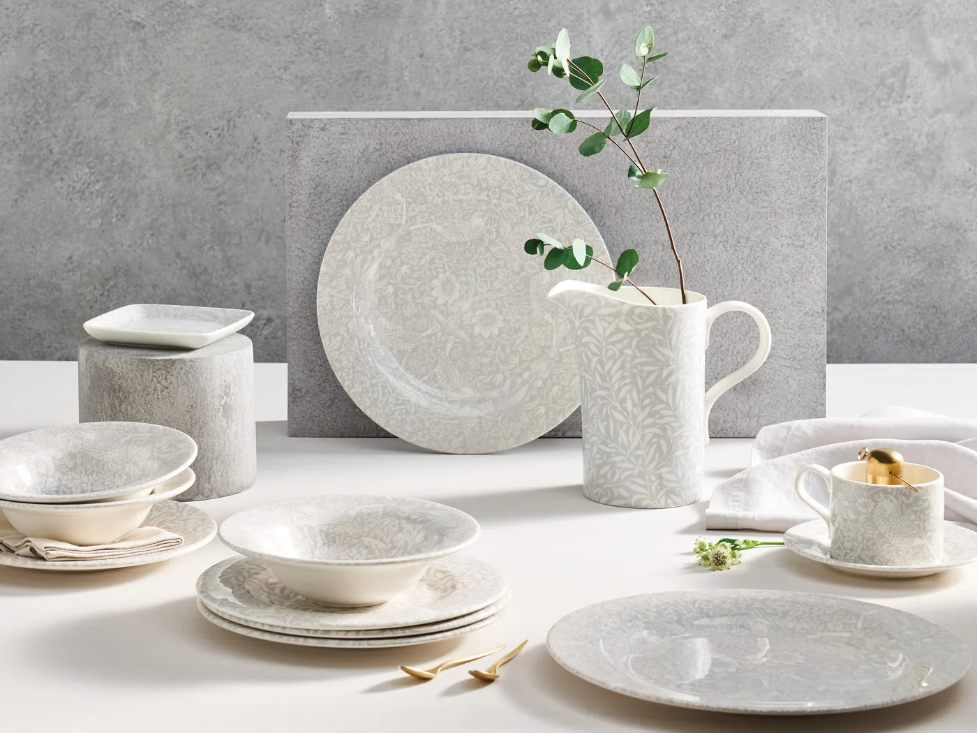 Strawberry Thief -kulho Ø 19 cm, Grey Spode