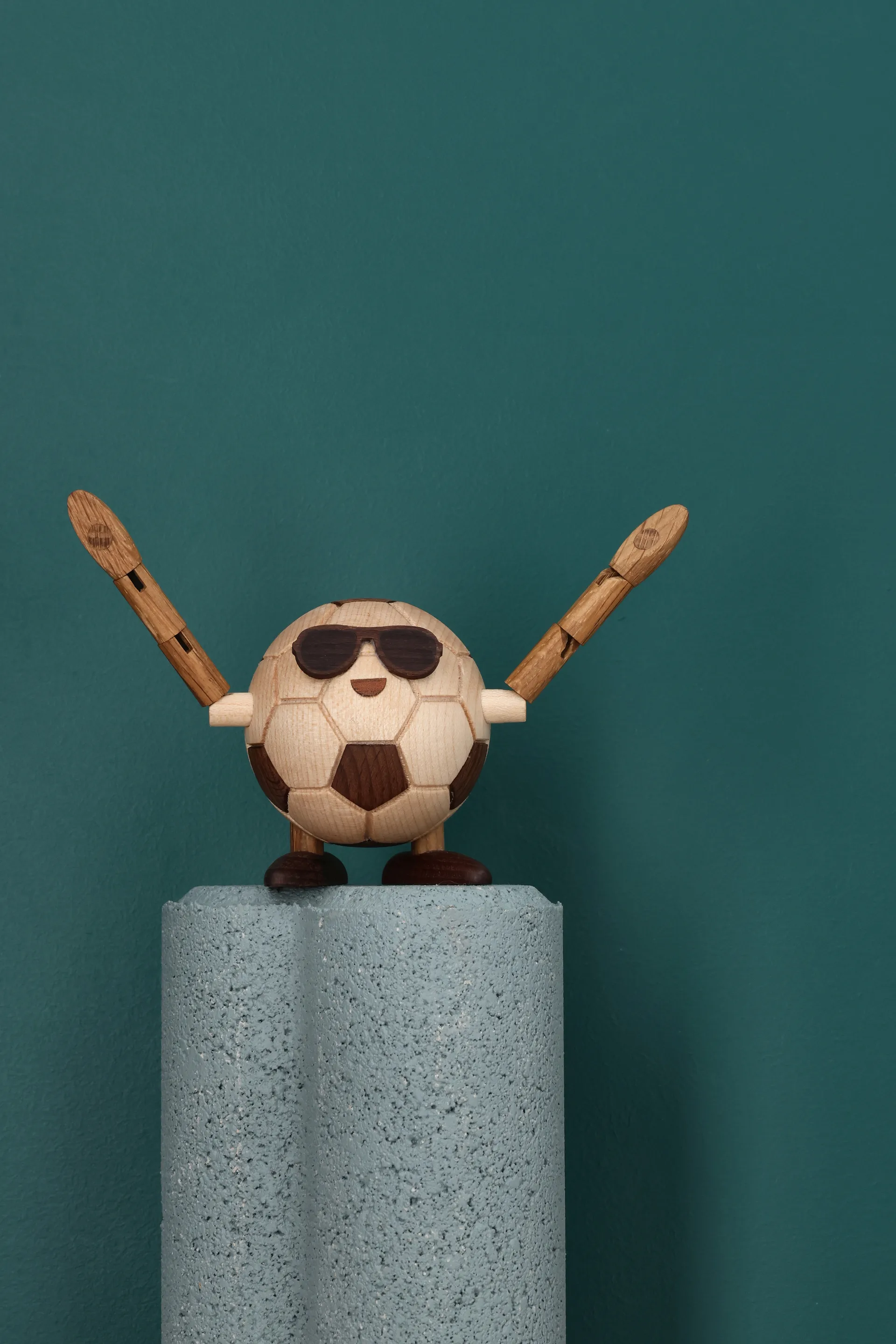 Billy Ball jalkapallofiguuri, Beige, 8x6,5x6,7 cm Spring Copenhagen