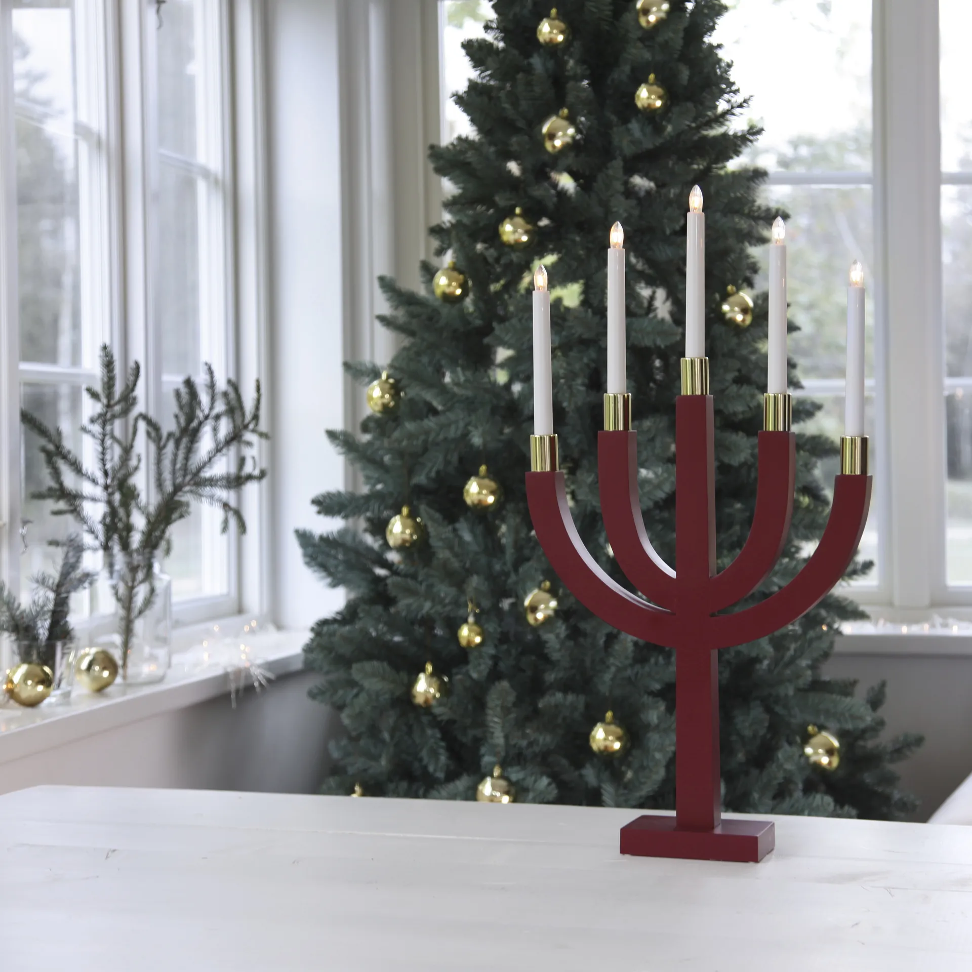 Elias sähkökynttelikkö, punainen Star Trading