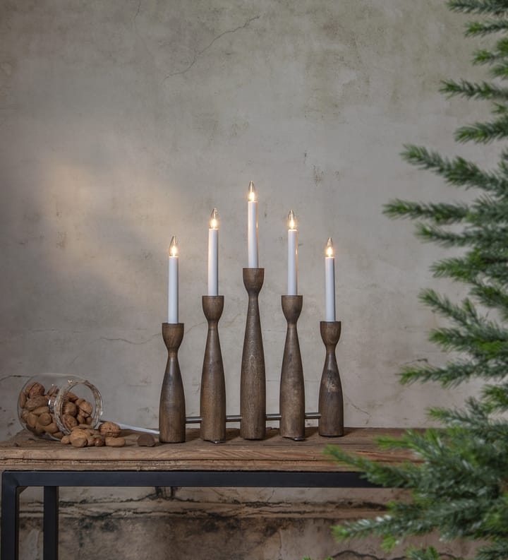 Midja 2.0 -adventtikynttelikkö, Saksanpähkinä Star Trading
