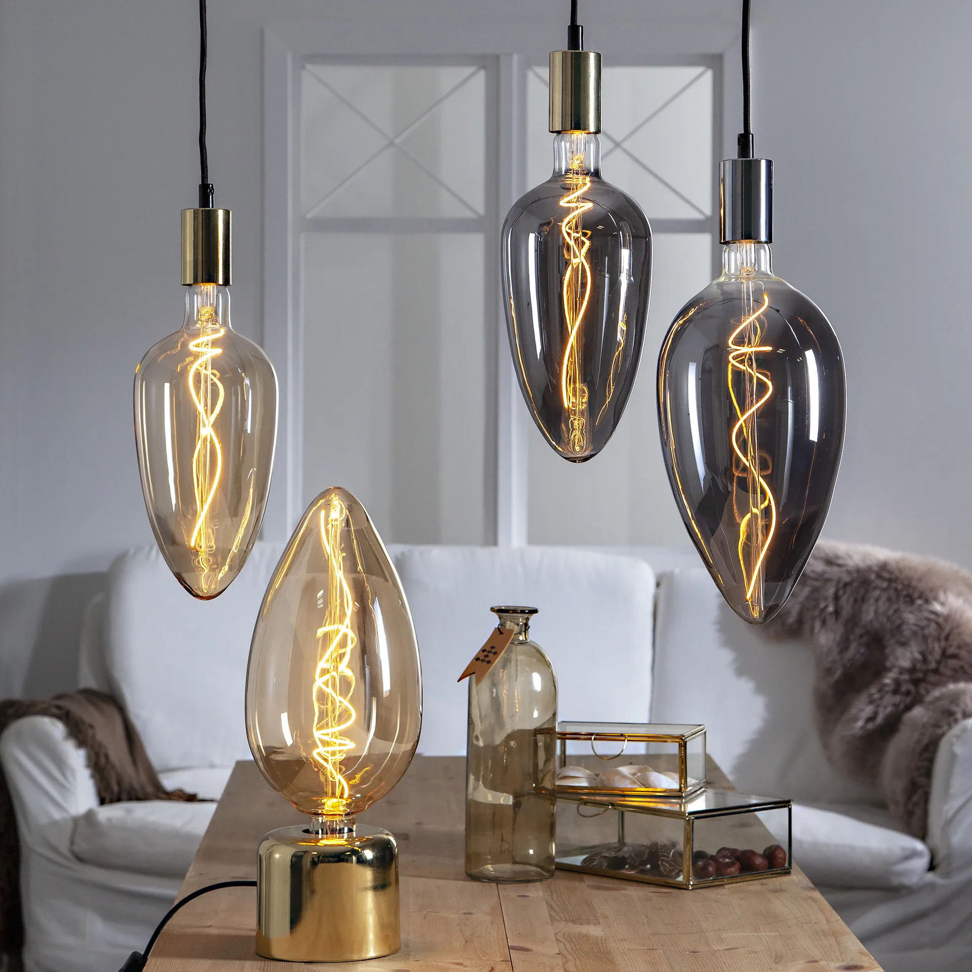 Star Trading E27 -valonlähde, teollinen vintage, 33 cm, 2200K Star Trading