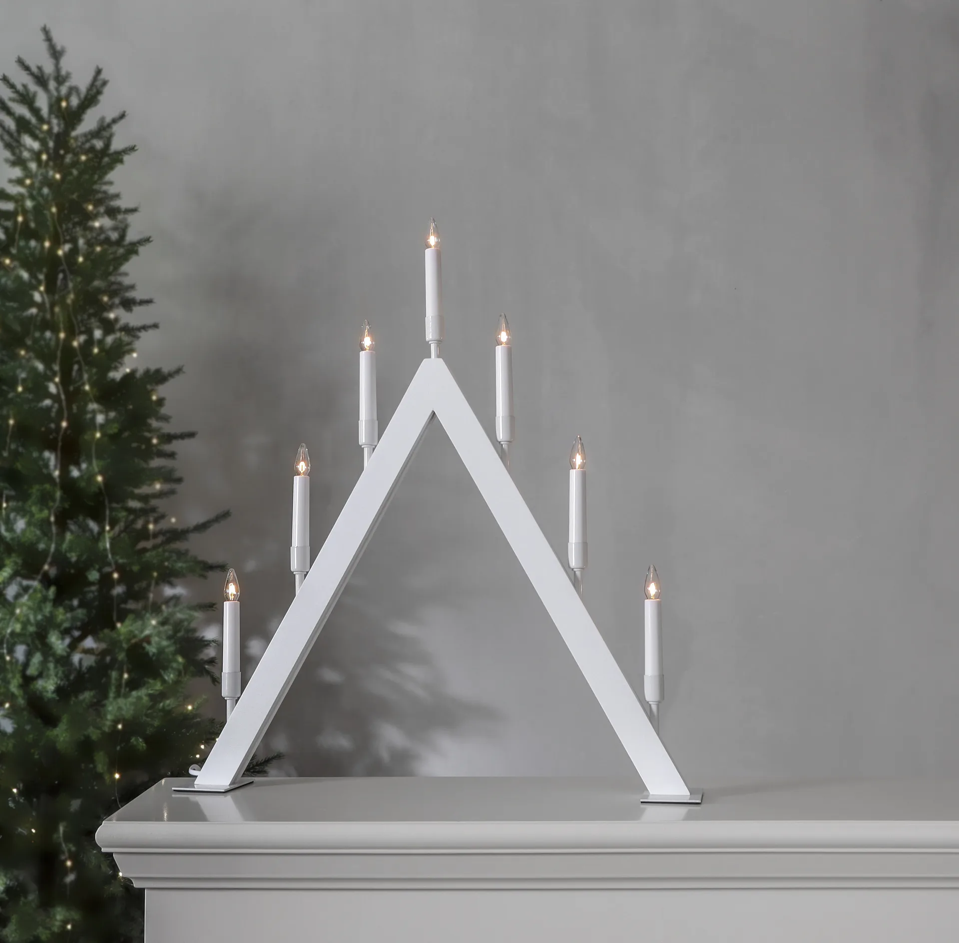 Vind A -adventtikynttelikkö, Valkoinen Star Trading