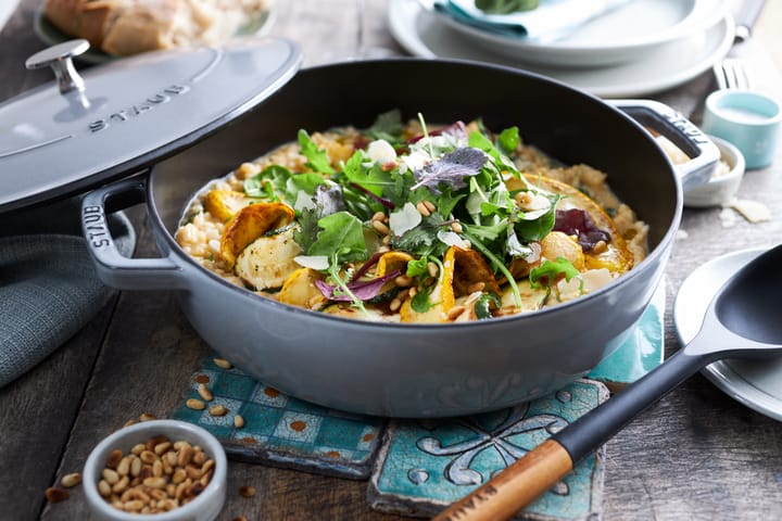 Staub Chistera traktoriastia valurauta Ø24 cm, Grafiitinharmaa STAUB